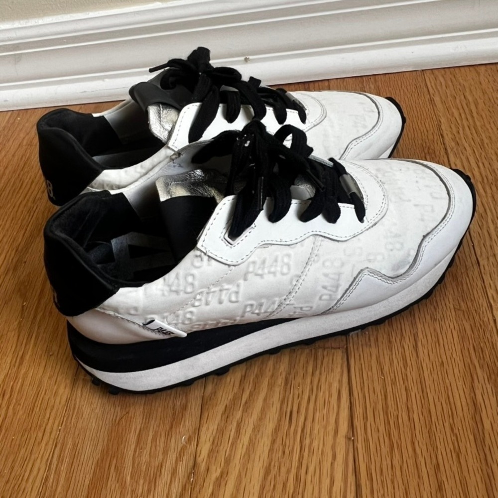 P448 White Black Embossed Logo Leather Runner Sneakers Made in Italy 37